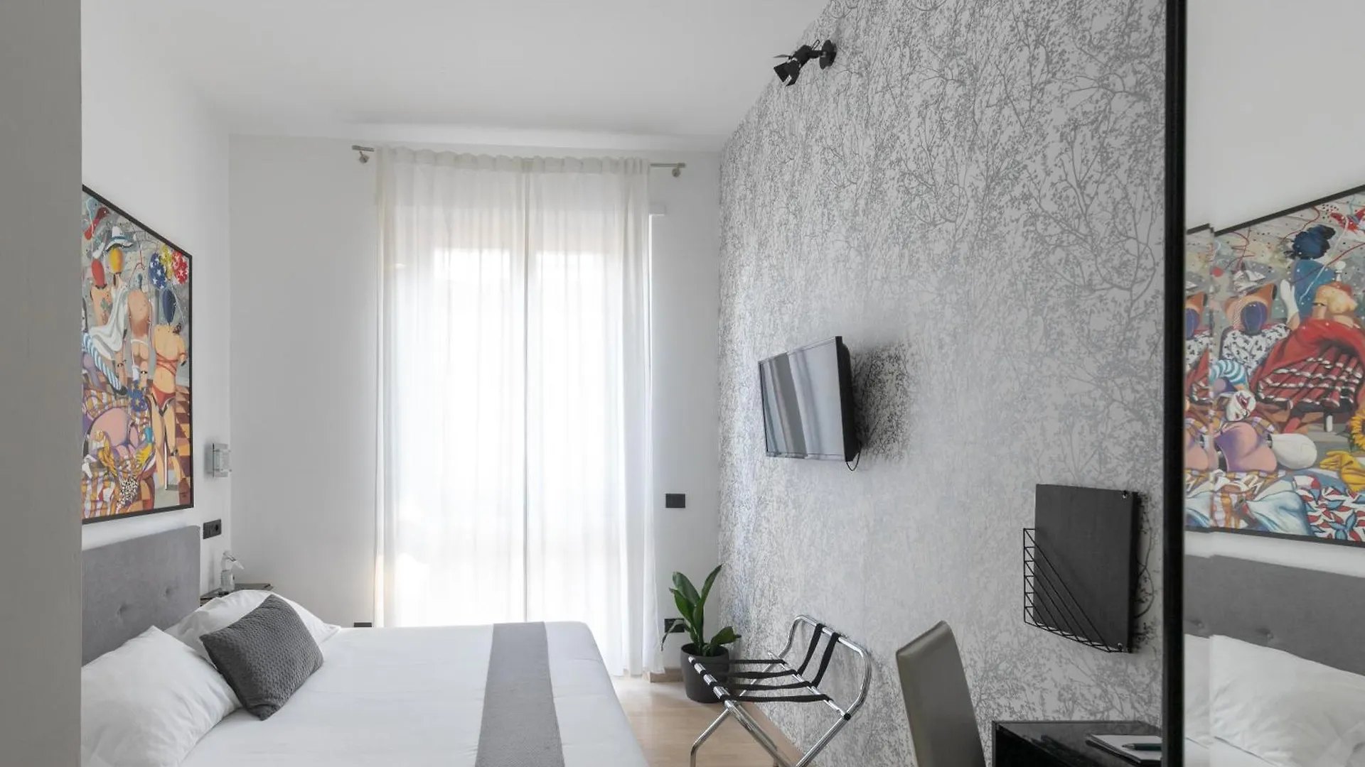 Aiello Rooms Milan 3*,  Italy